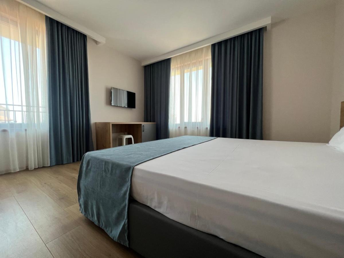 Stamatovi Family Hotel Pomorie Luaran gambar