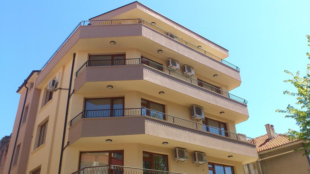 Stamatovi Family Hotel Pomorie Luaran gambar